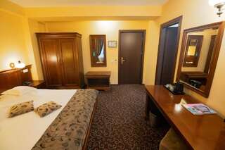 Отель Hotel Dorna Ватра-Дорней Двухместный номер с 1 кроватью-2